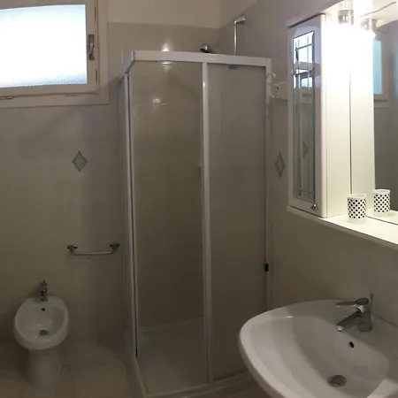 Clivia 利莫内-苏尔加达